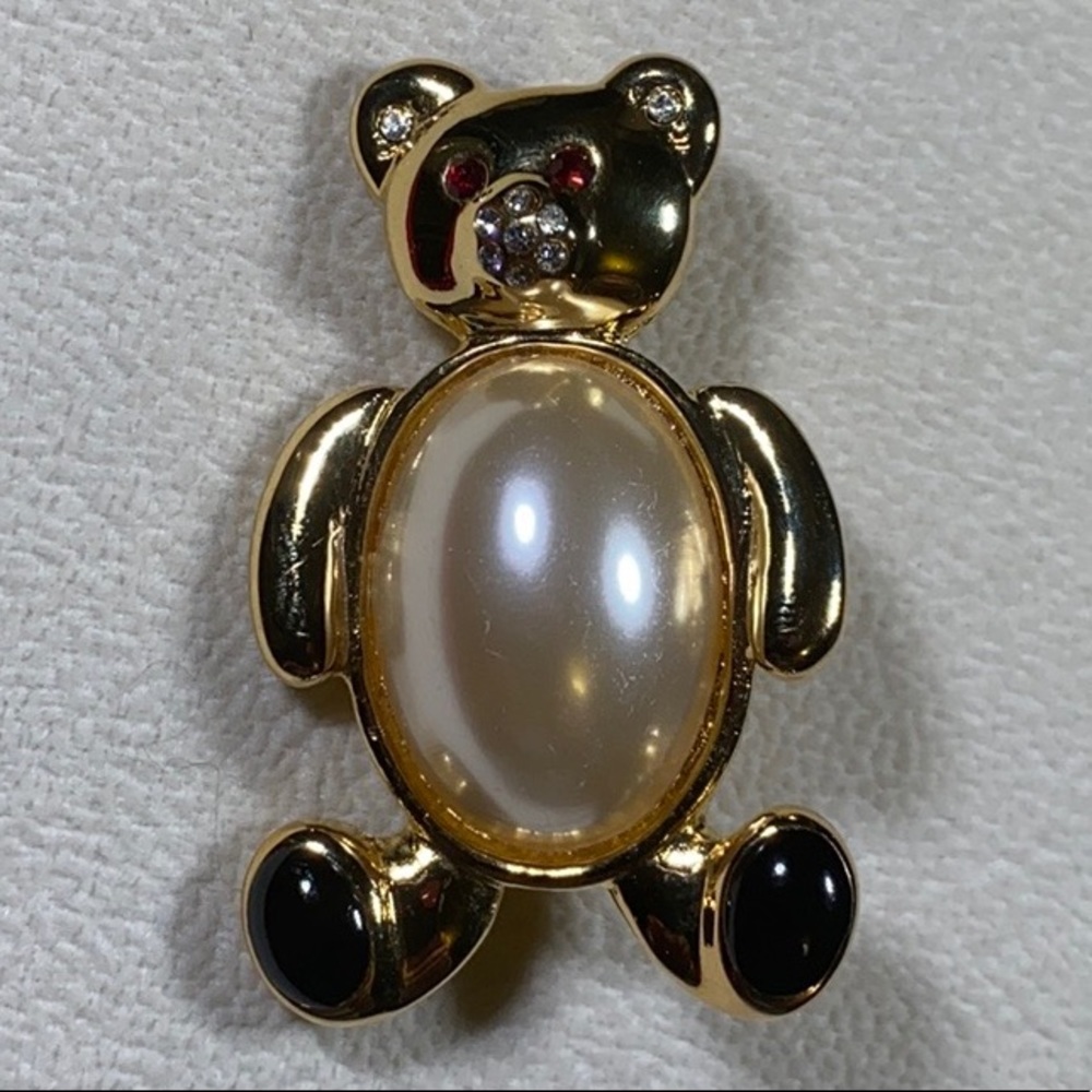 Teddy Bear 🐻 Brooch